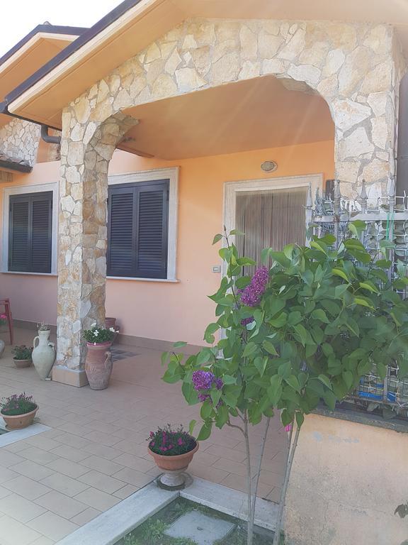 Rifugio Dell'Airone Apartment Capodimonte Bagian luar foto